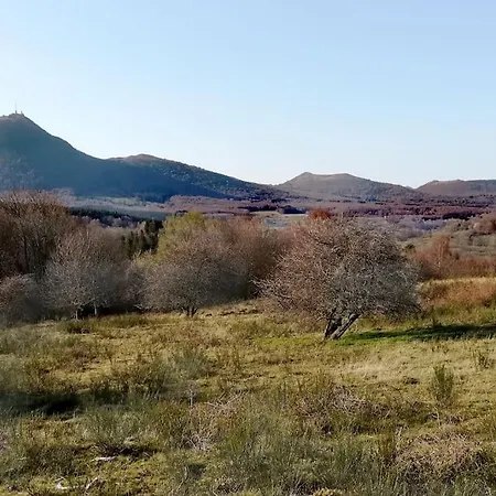 Chaleureux 5 Mns Chaine Des Puys *